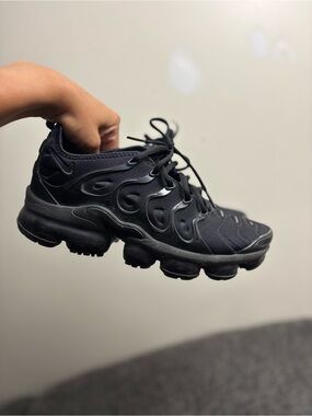 Nike Black VaporMax Plus Sneakers